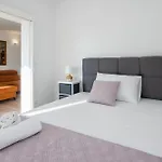 Splitstay 3br Balcony Sea View Сплит