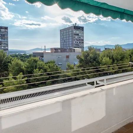 Appartement 3-bedroom Sea View - Balcony, Elevator - Spinut, Split