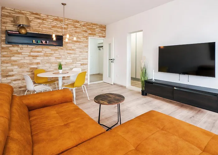 3-bedroom Sea View - Balcony, Elevator - Spinut,