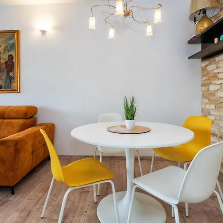 3-bedroom Sea View - Balcony, Elevator - Spinut, 아파트